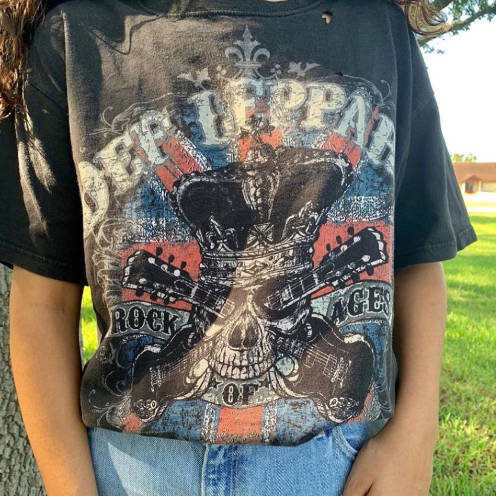 2012 Def Leppard Tee